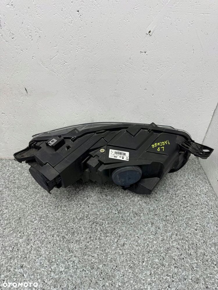 lampa lewy przód partner iv oryginał 90146196 - 8