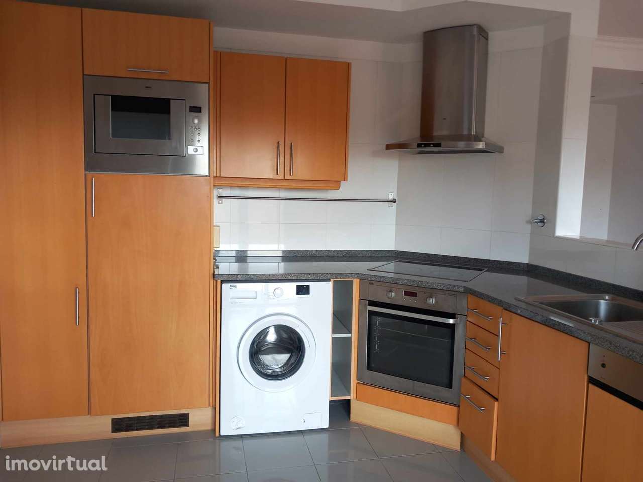 T1 no Campo Real com Terraço e Estacionamento! - Grande imagem: 5/19