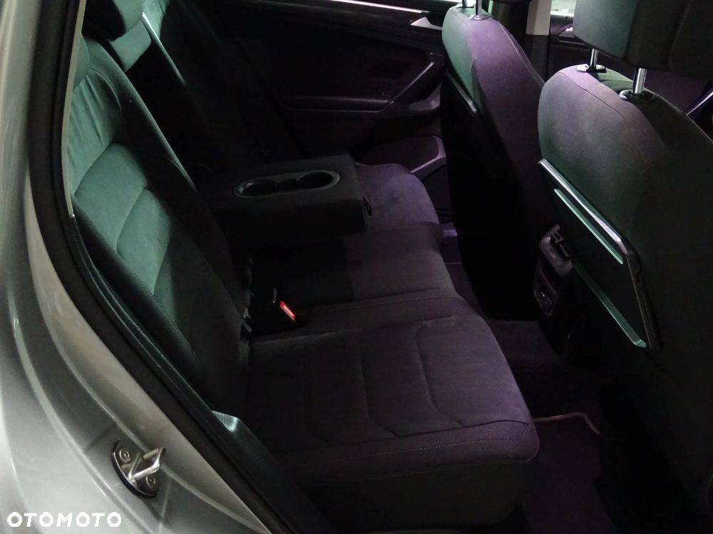Volkswagen Tiguan - 39