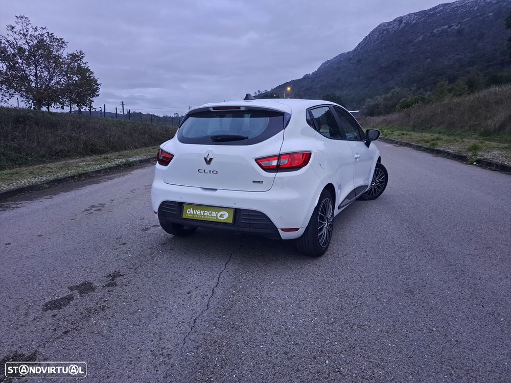 Renault Clio 1.5 dCi Zen - 27