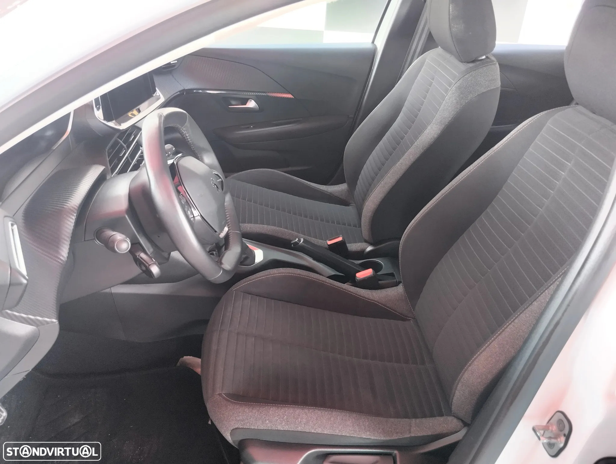 Peugeot 208 1.2 PureTech Active - 13