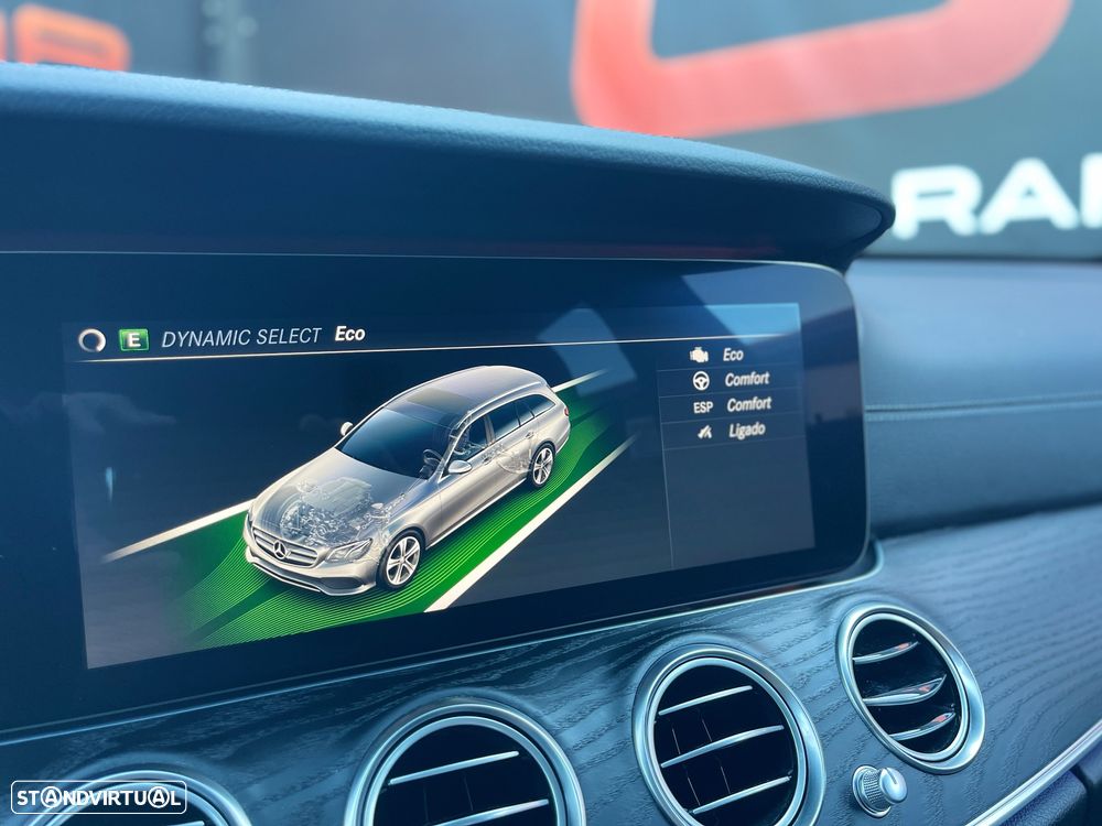 Mercedes-Benz E 300 de 9G-TRONIC AMG Line - 26