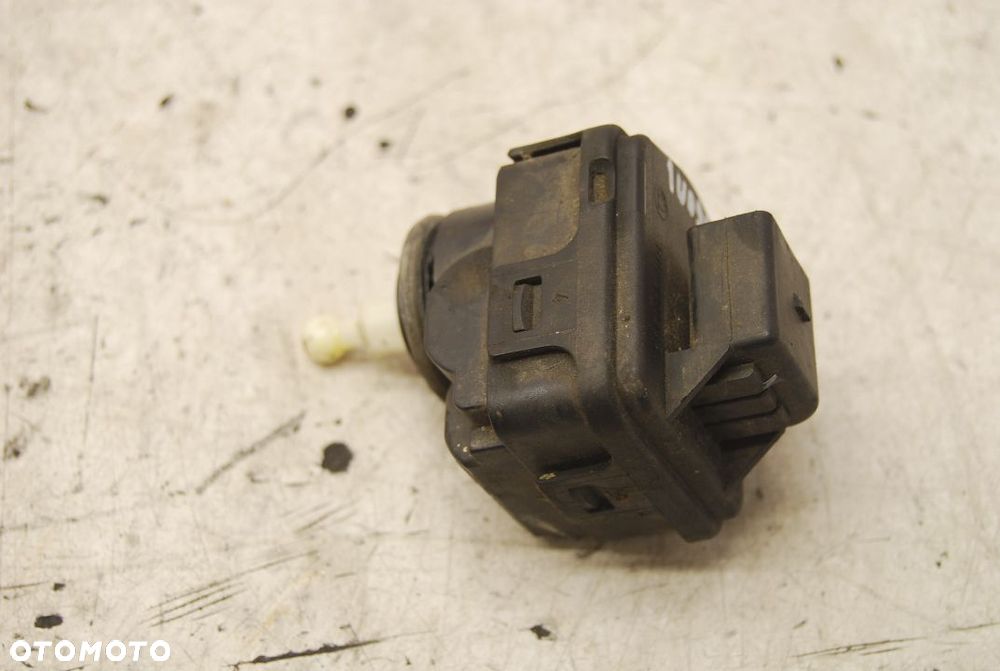 SILNICZEK REGULACJI ŚWIATEŁ 1U0941295 SKODA OCTAVIA I AUDI SEAT VW - 3