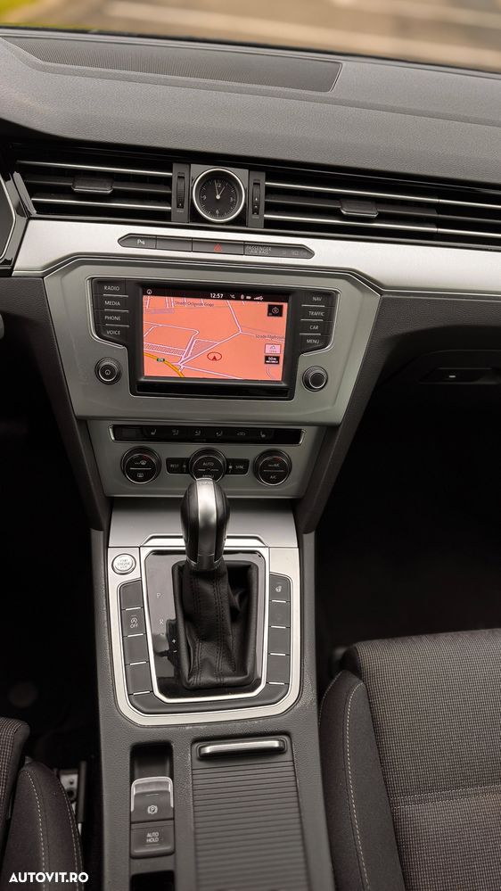 Volkswagen Passat - 7