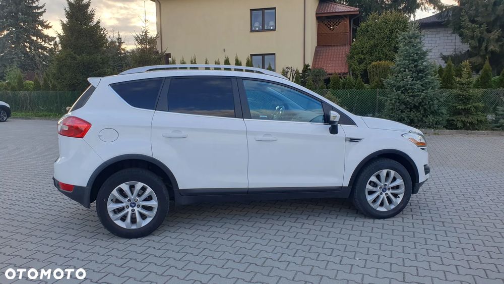 Ford Kuga 2.0 TDCi 2x4 Titanium - 7