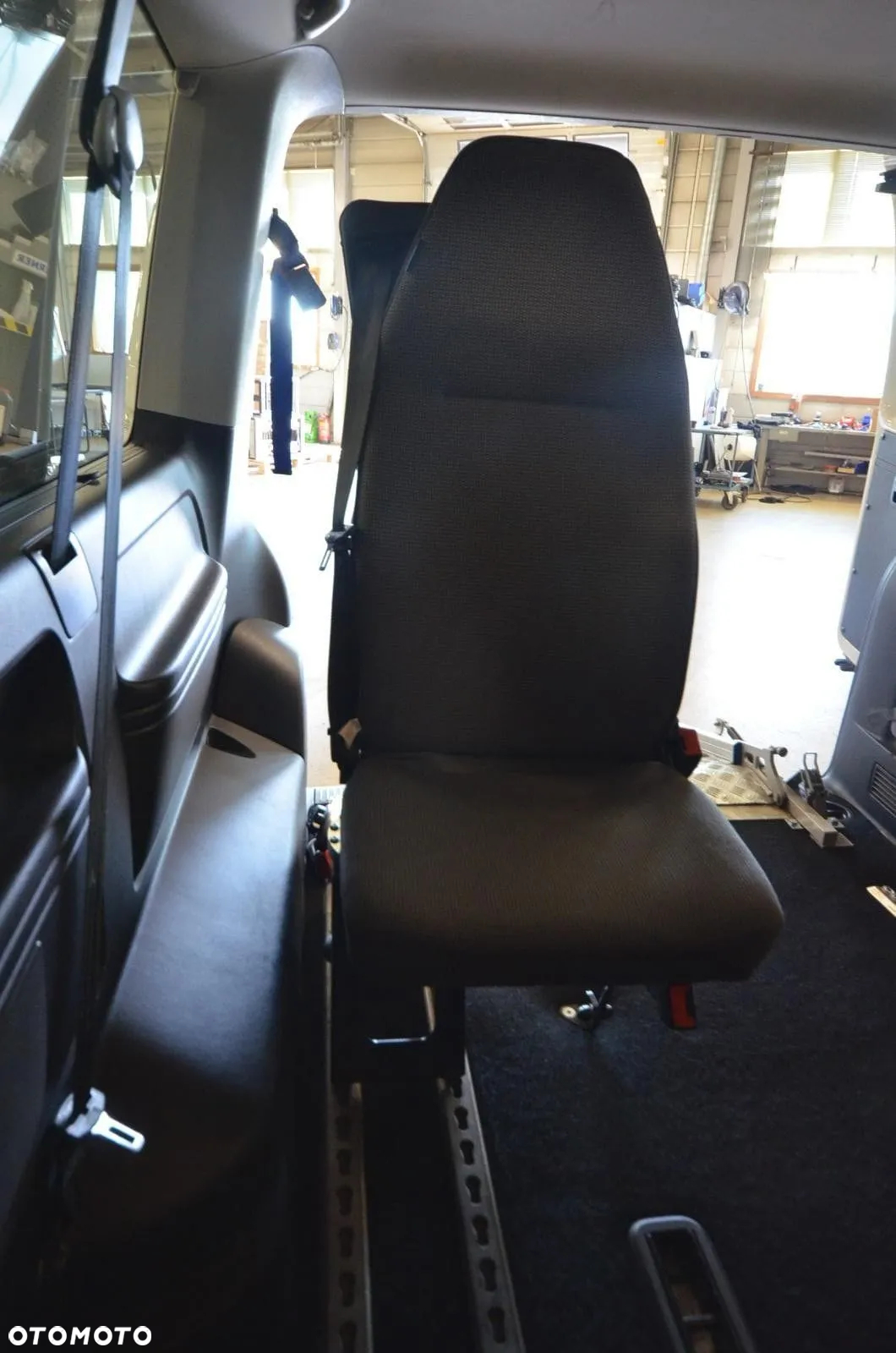 Volkswagen Caravelle 2.0 TDI L1 Highline DSG - 7