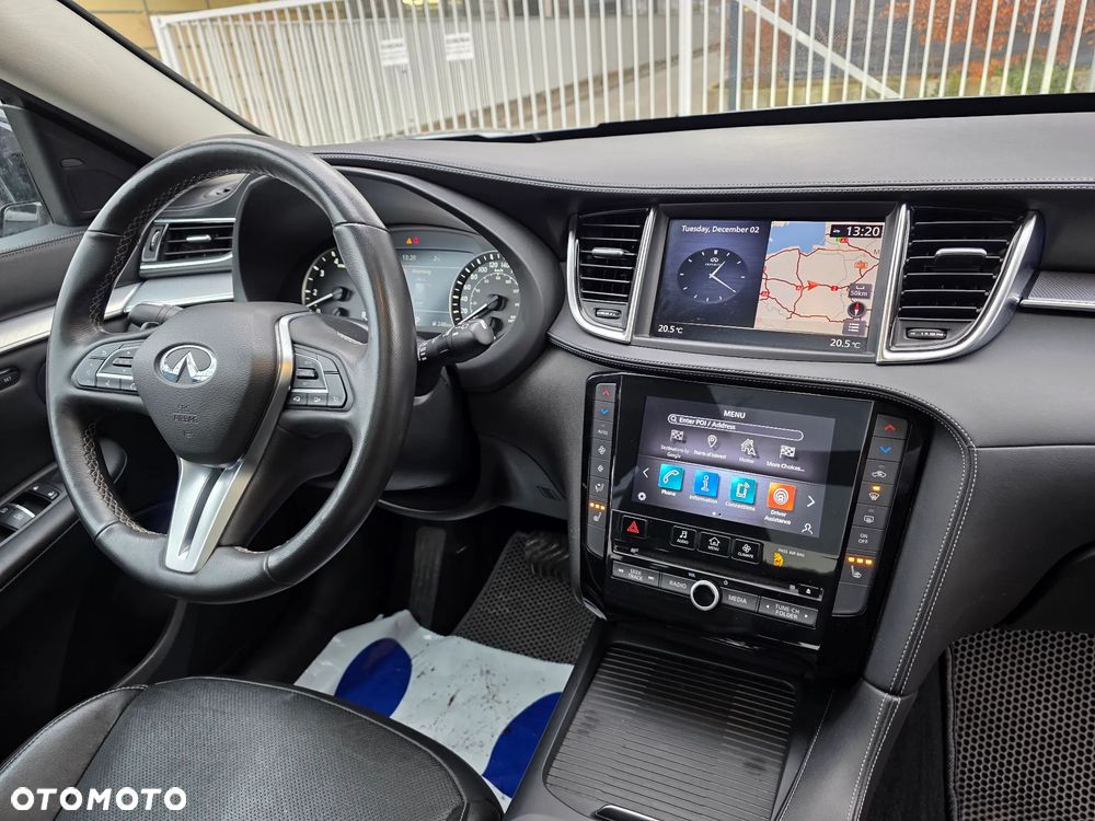 Infiniti QX50 - 10