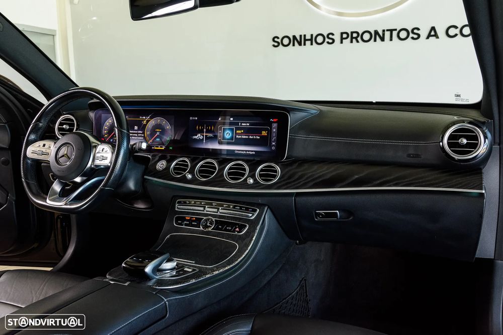 Mercedes-Benz E 300 de 9G-TRONIC AMG Line - 14