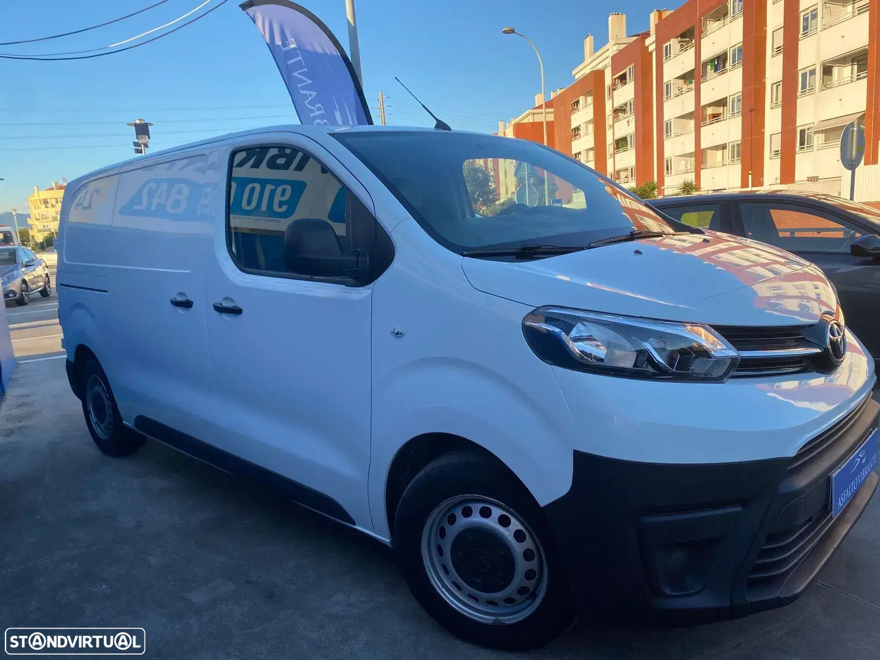 Toyota Proace City 1.5D L2 Comfort Plus - 3
