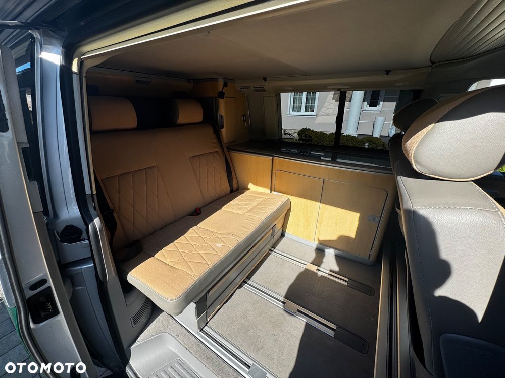 Volkswagen California - 13