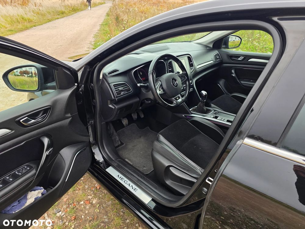 Renault Megane 1.5 dCi Energy Limited EU6 - 10