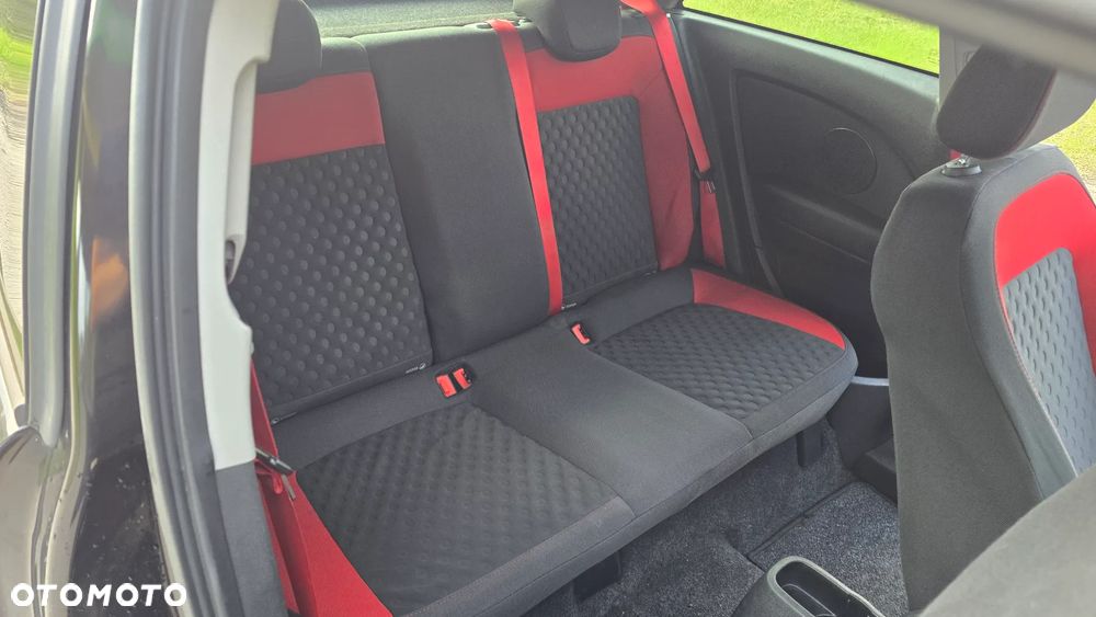 Opel Corsa 1.6T GSI - 31
