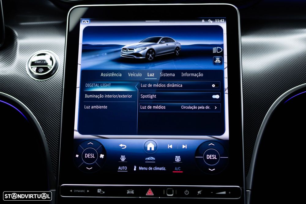 Mercedes-Benz C 300 e AMG Line - 49