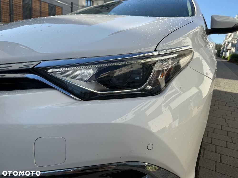 Toyota Auris - 27