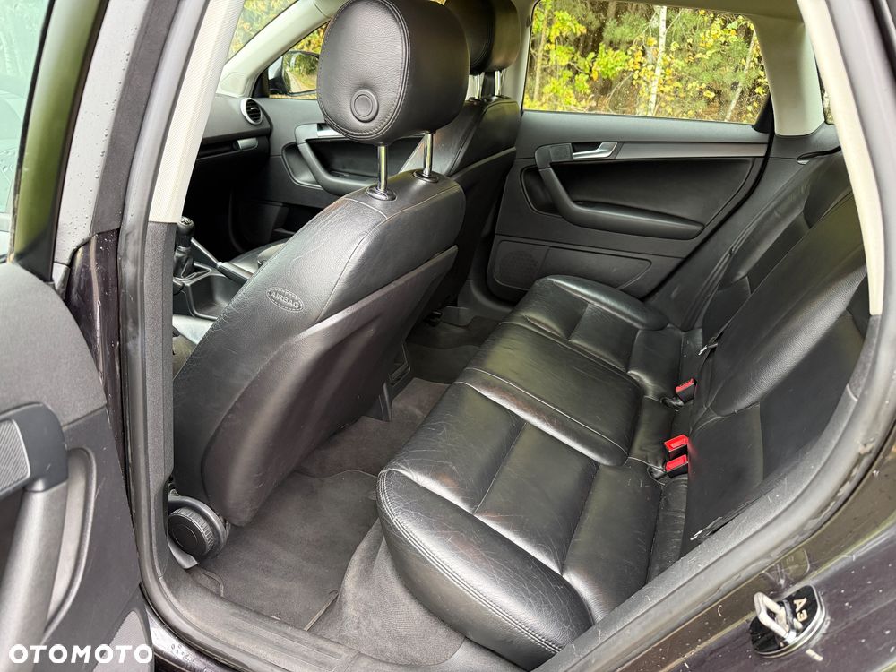 Audi A3 Sportback - 14