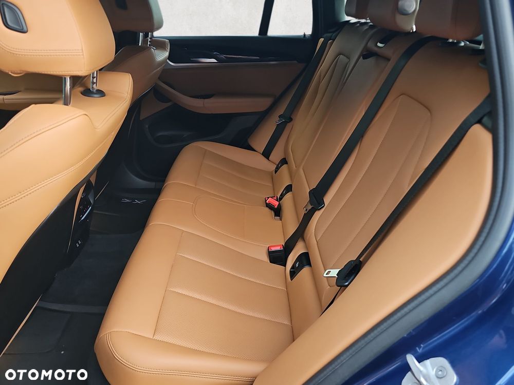 BMW X4 - 22