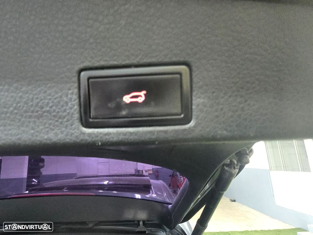 VW Touareg 3.0 V6 TDI Blue Motion DPF Auto Exclusive - 7