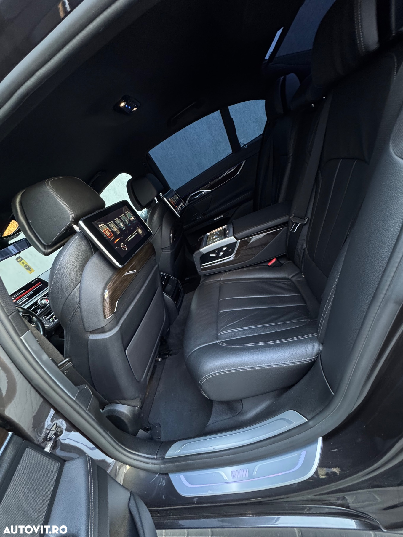 BMW Seria 7 - 25