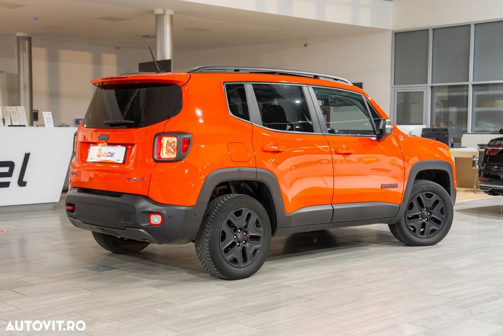 Jeep Renegade - 11