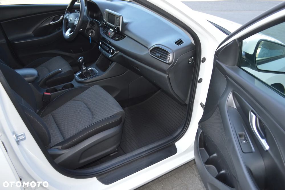 Hyundai i30 - 15