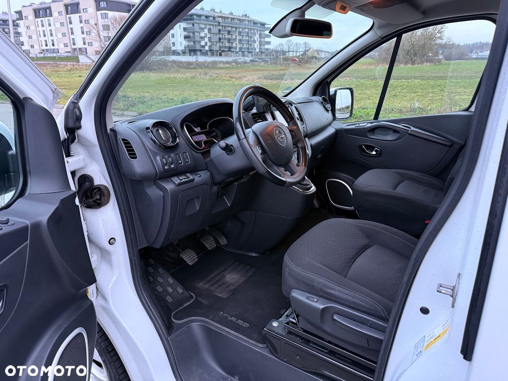 Opel Vivaro - 9