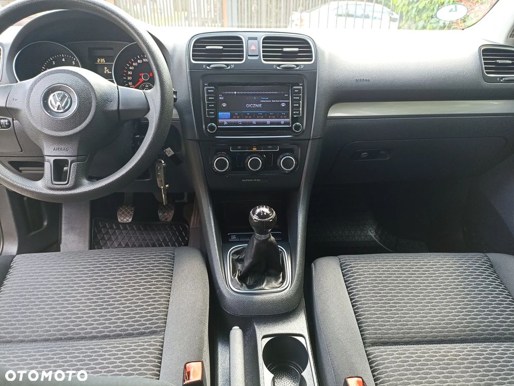 Volkswagen Golf - 15