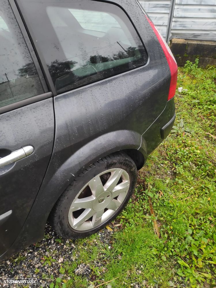 Renault Mégane Break 1.5 dCi Dynamique - 2