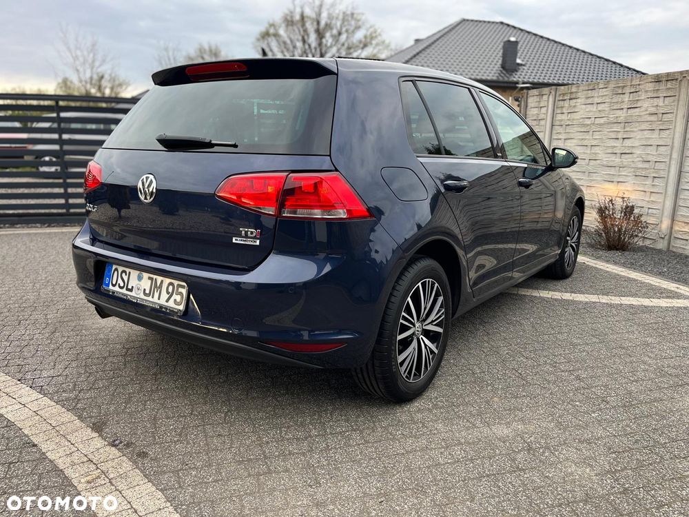 Volkswagen Golf 1.6 TDI BlueMotion Technology Allstar - 14