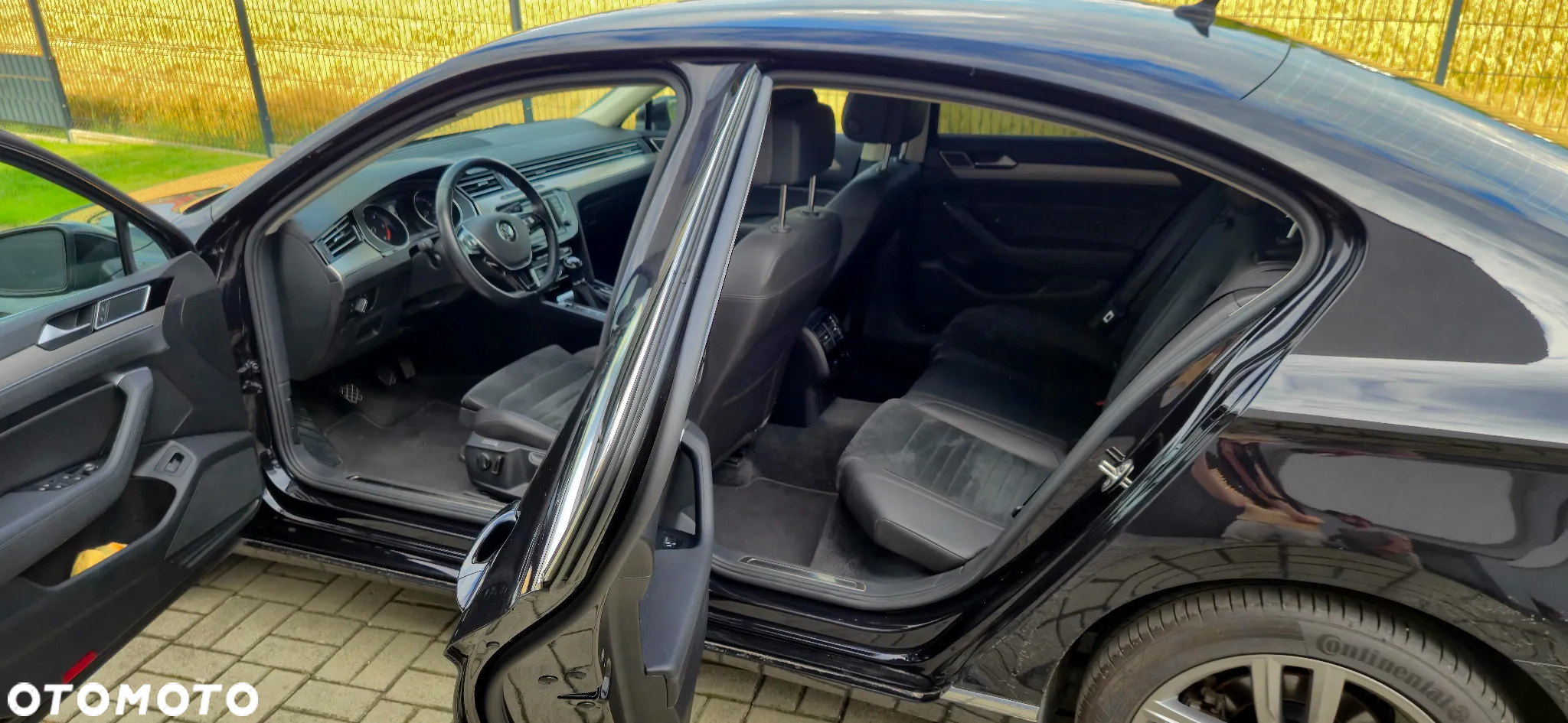 Volkswagen Passat - 10