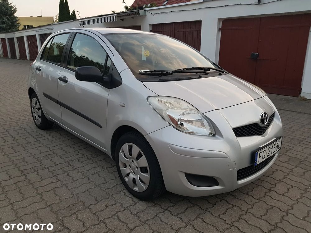 Toyota Yaris 1.33 Luna - 3