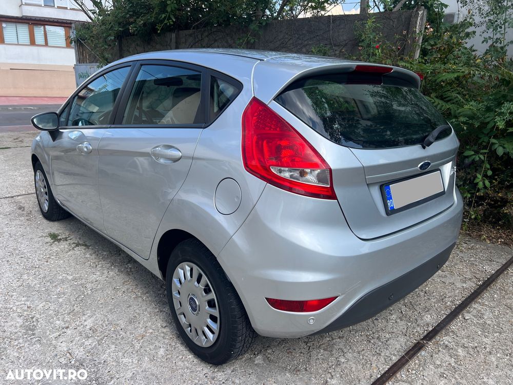 FORD Fiesta 2011 — imagine 12