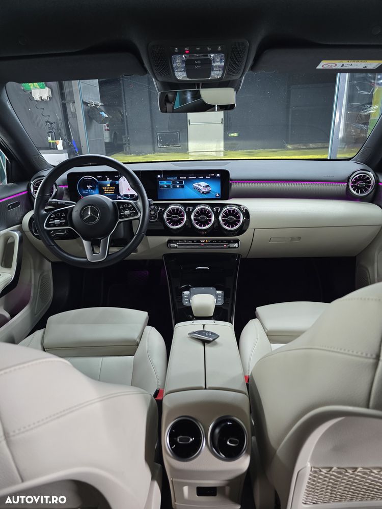 Mercedes-Benz A 180 7G-DCT Progressive - 5