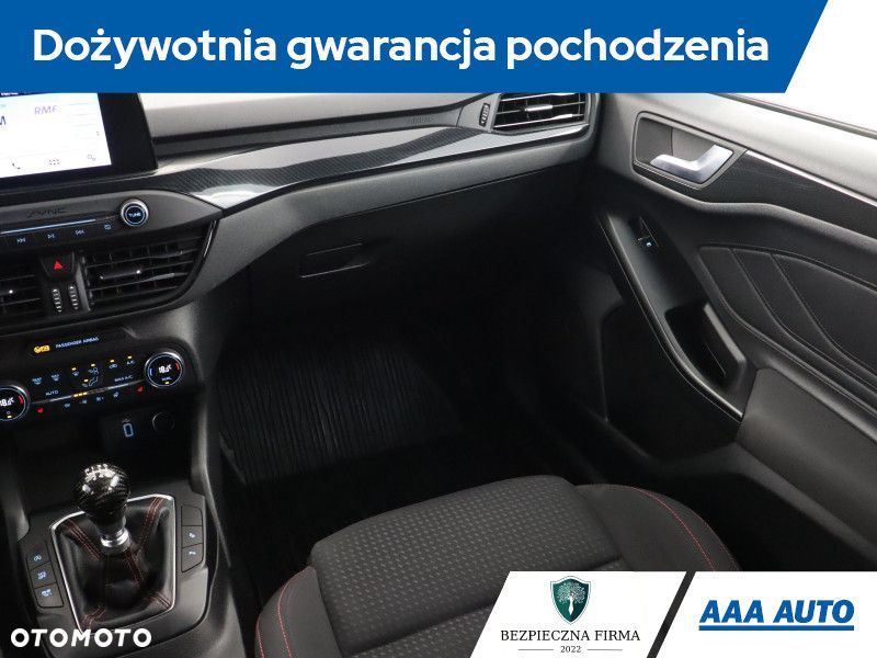 Ford Focus - 10