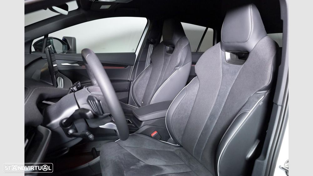 Skoda Elroq 60 Sportline — fotografia 16