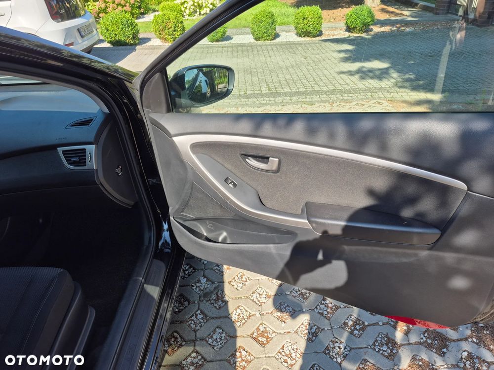 Hyundai i30 1.4 Advantage - 10