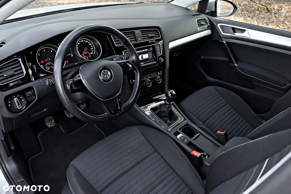 Volkswagen Golf Variant 2.0 TDI 4Motion BlueMotion Technology Cup - 6