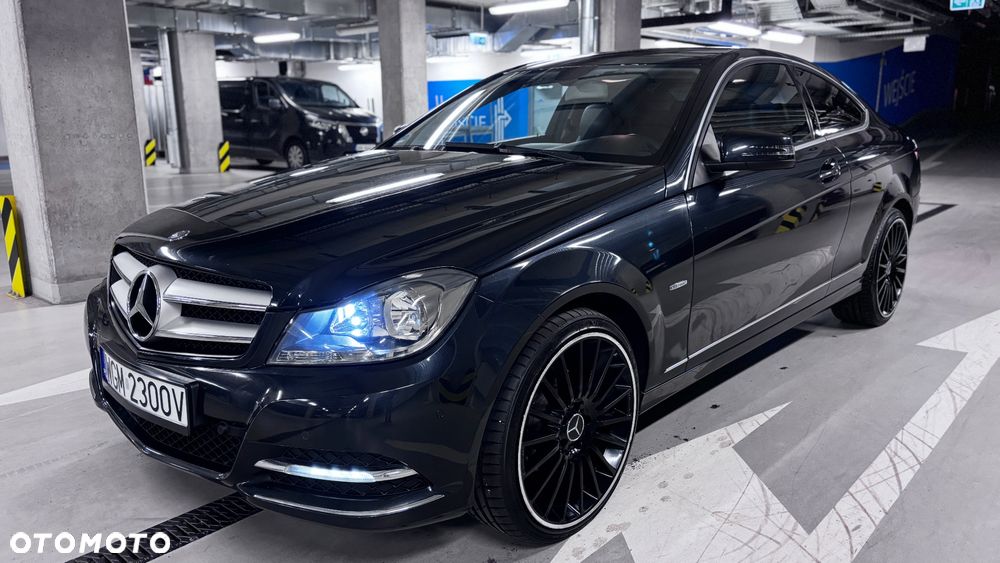 Mercedes-Benz Klasa C 220 CDI BlueEff - 1
