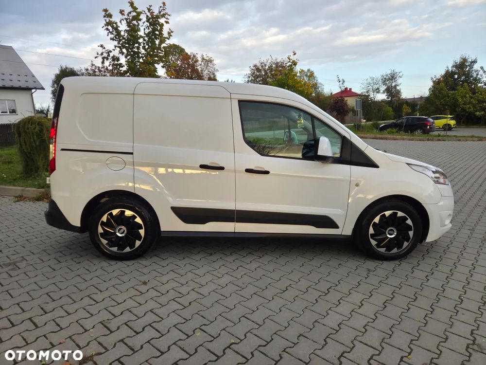 Ford Transit Connect - 4