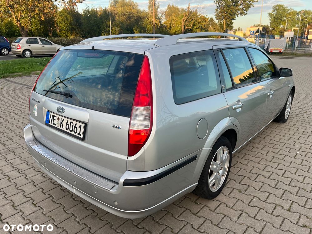 Ford Mondeo 1.8 Ghia - 4