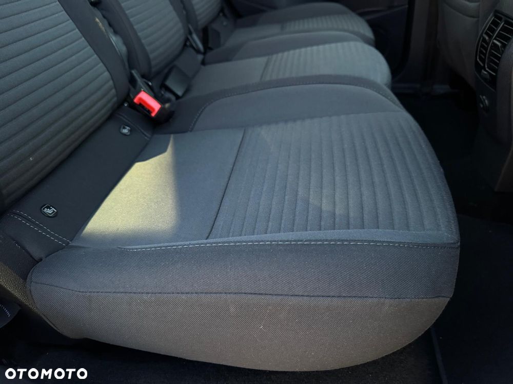 Ford C-MAX 1.5 TDCi Start-Stop-System Titanium - 38