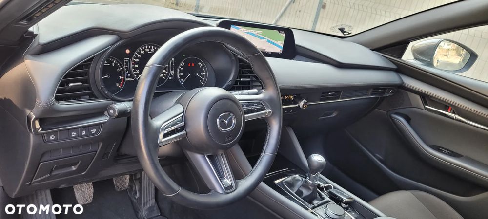 Mazda 3 - 15