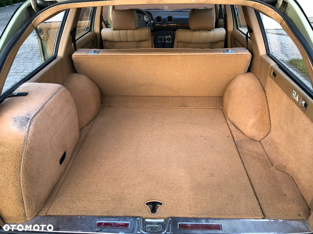 Mercedes-Benz W123 - 7