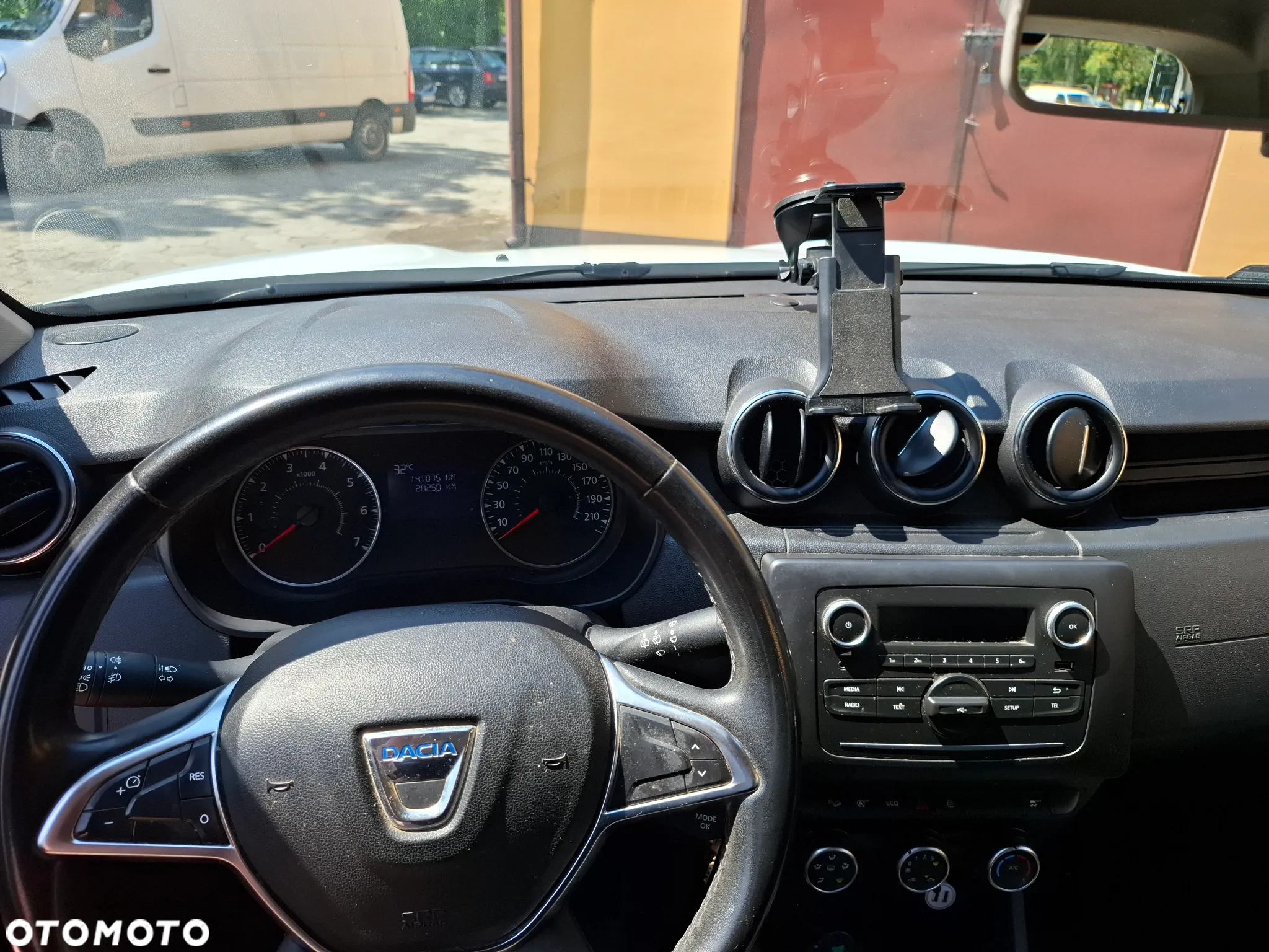 Dacia Duster 1.6 SCe Comfort 4WD - 20