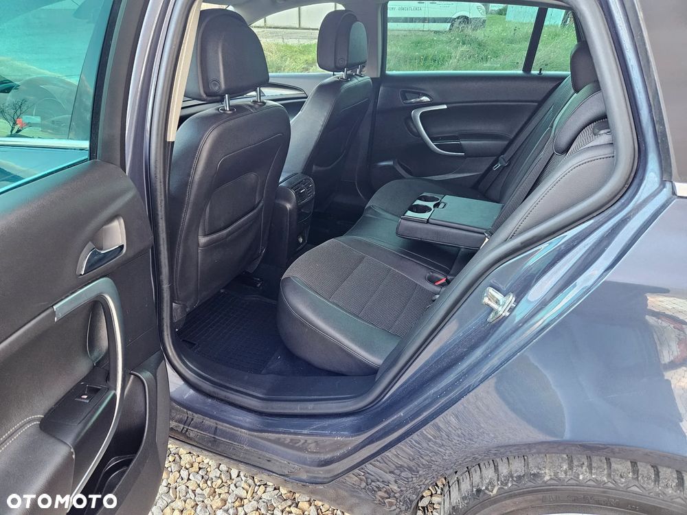 Opel Insignia 2.0 CDTI Cosmo - 32