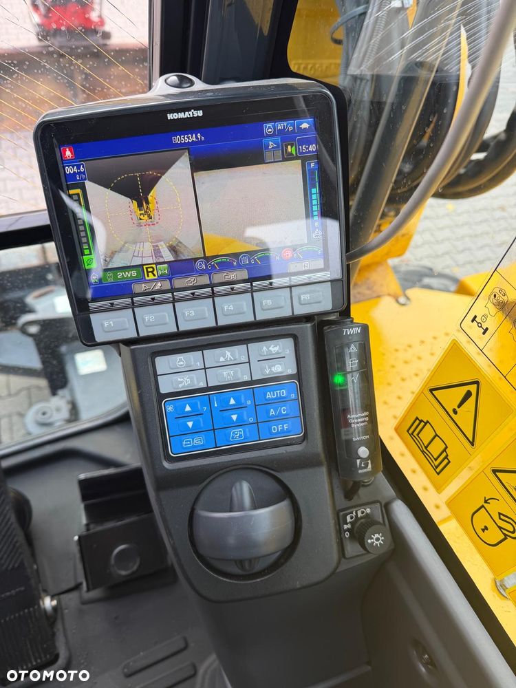 Komatsu PW118MR-11 - 12