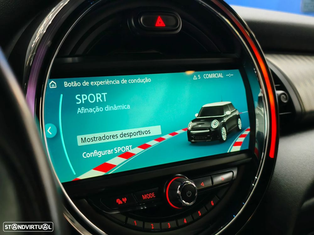 MINI 5 Portas Cooper SD Auto Desportiva - 21