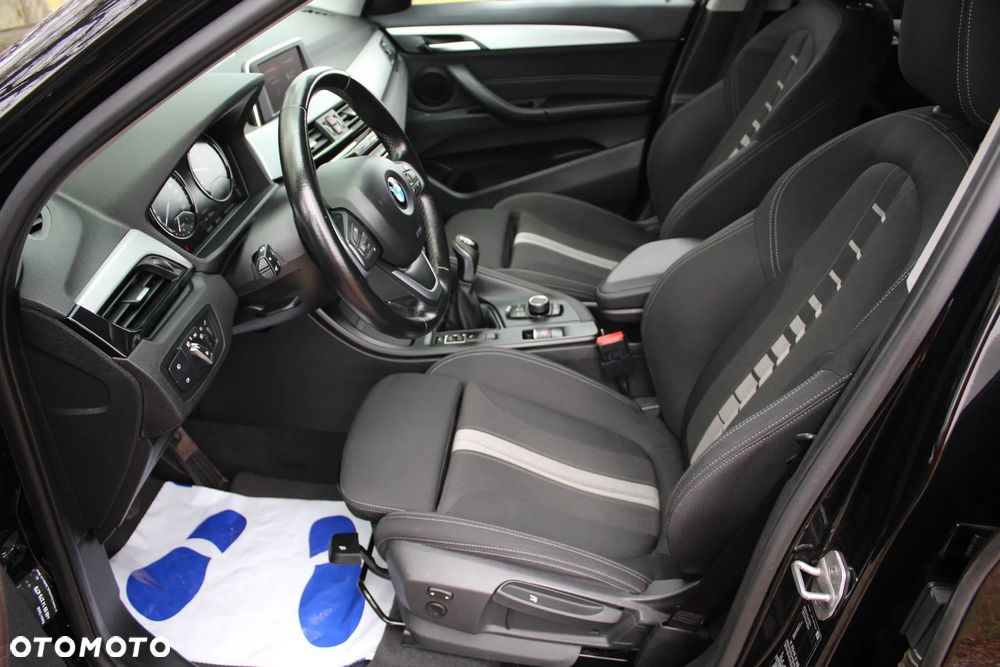 BMW X1 sDrive18d Advantage - 20