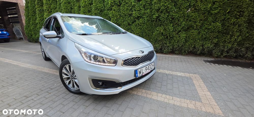 Kia Ceed 1.6 CRDi L Business Line - 2