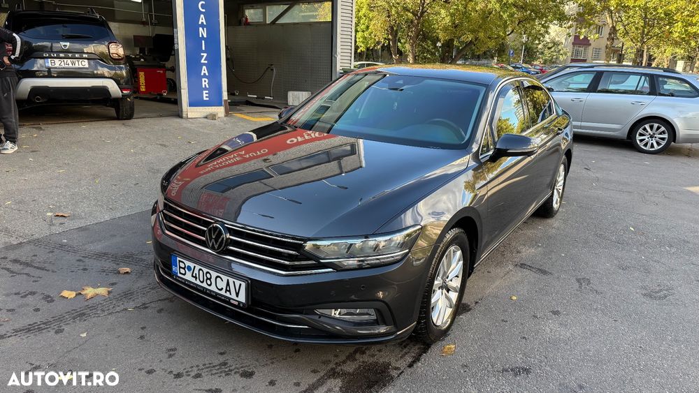 Volkswagen Passat 2.0 TDI DSG Comfortline - 1