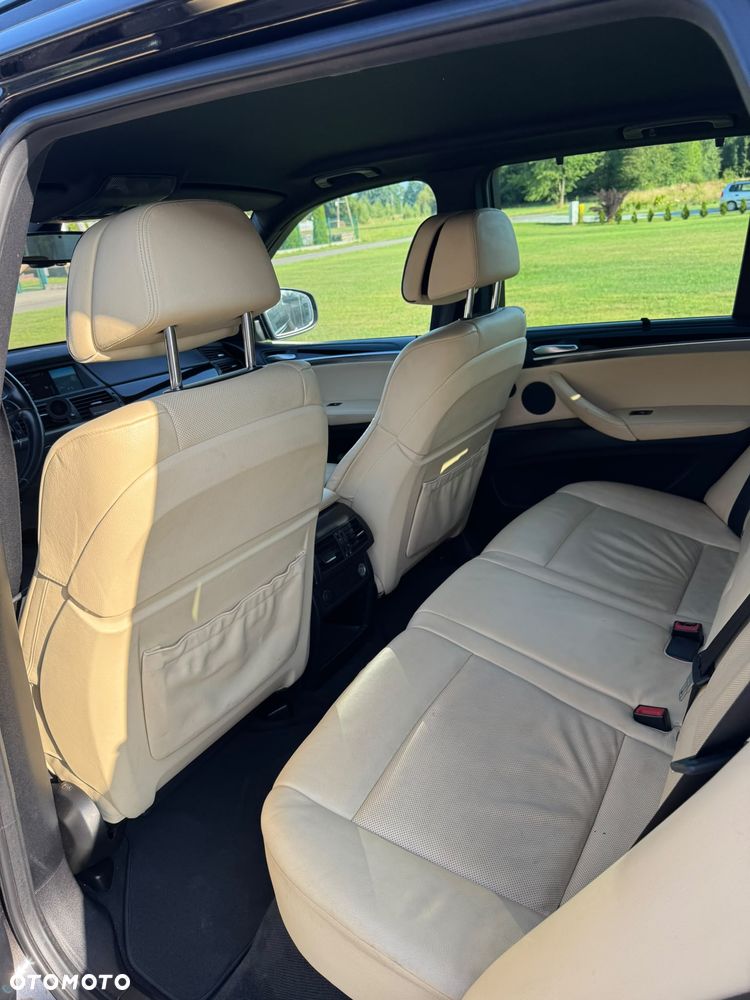 BMW X5 - 11